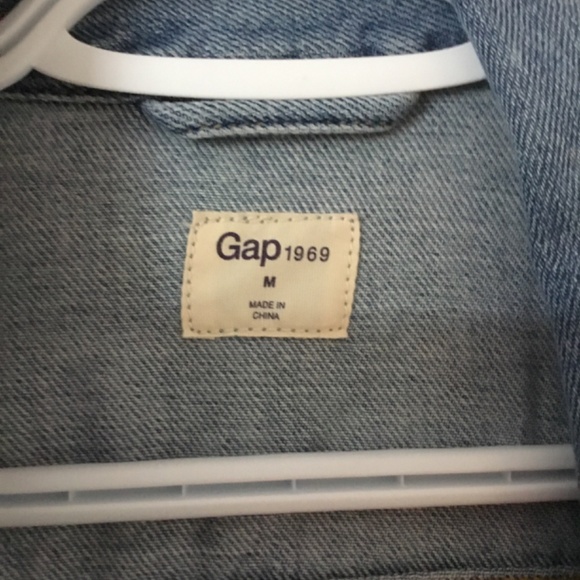NWOT Gap 1969 Oversized Long Denim Jacket - Picture 2 of 5